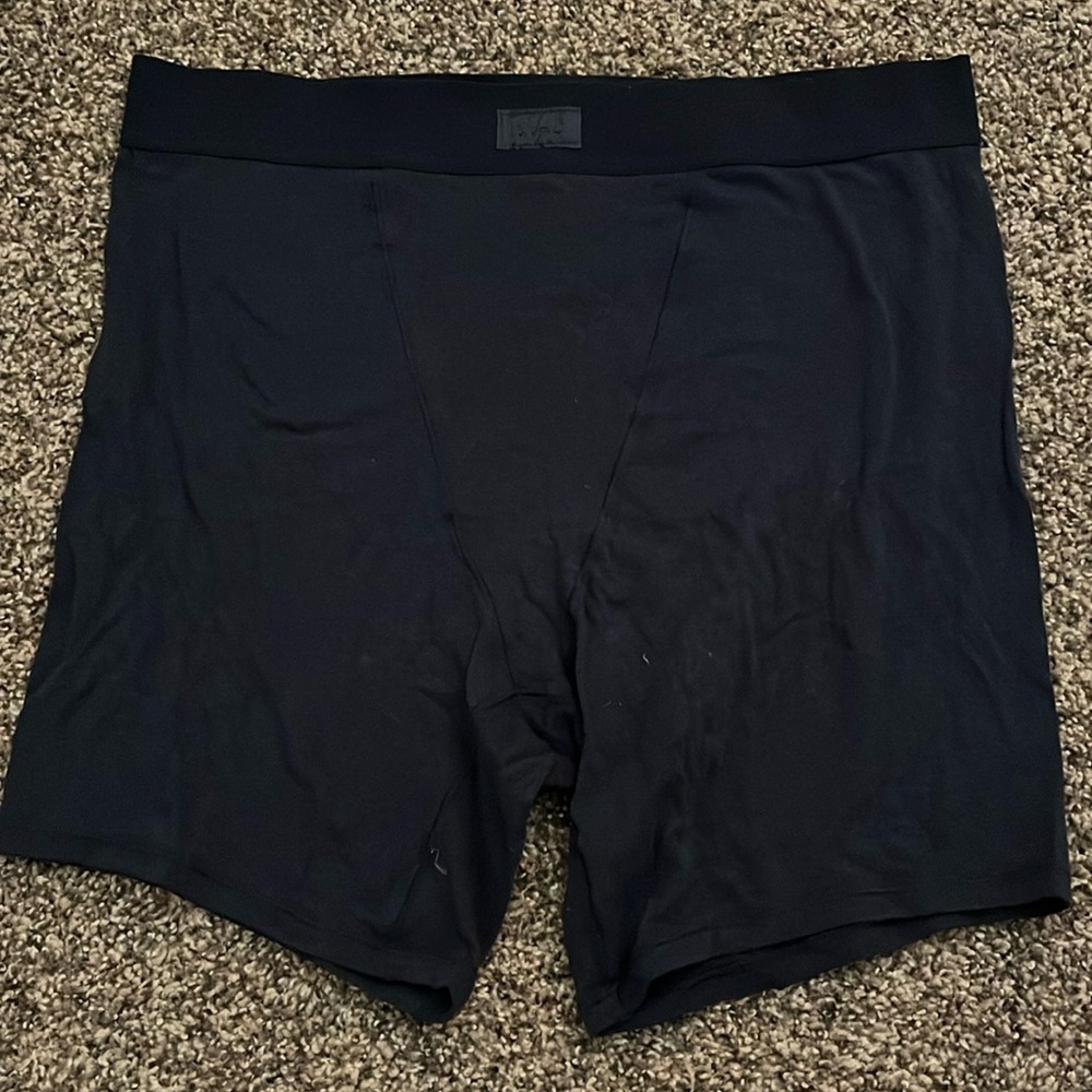 Skims boyfriend boxer size M